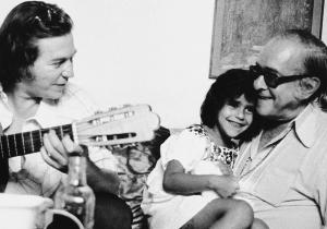 Com Tom Jobim e sua filha Maria de Moraes 